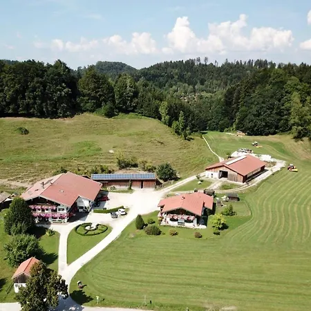Donauerhof Bauernhof Marquartstein